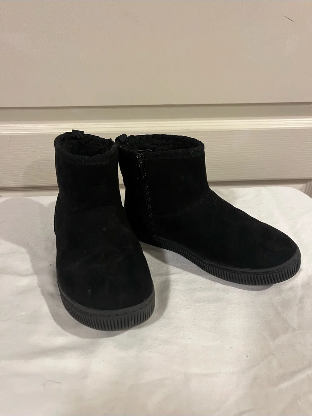 🪷 Cat & Jack Kids Black Ankle Boots - Cozy Zip-Up Winter Shoes
